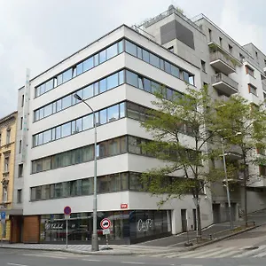 4* Отель Ehrlich