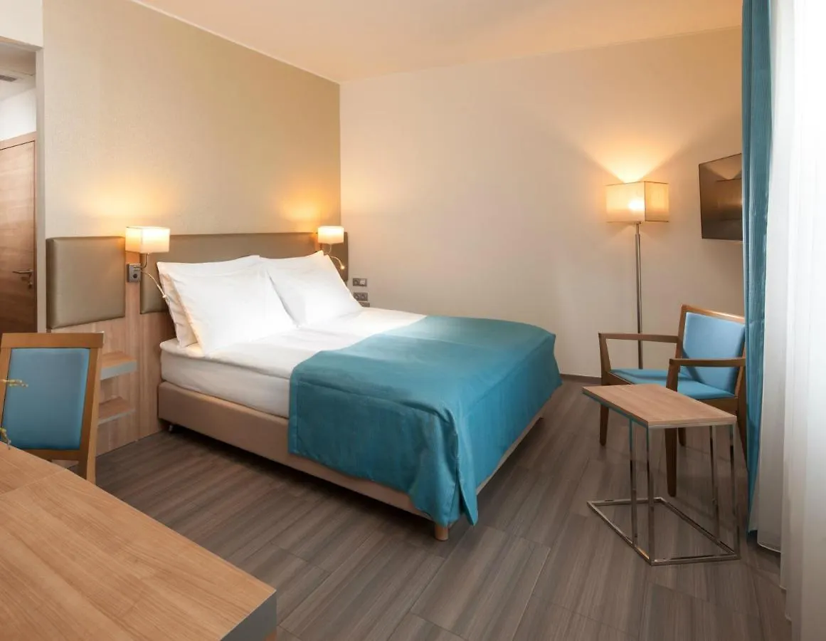 **** Hotel Holiday Inn Prague By Ihg Czechy
