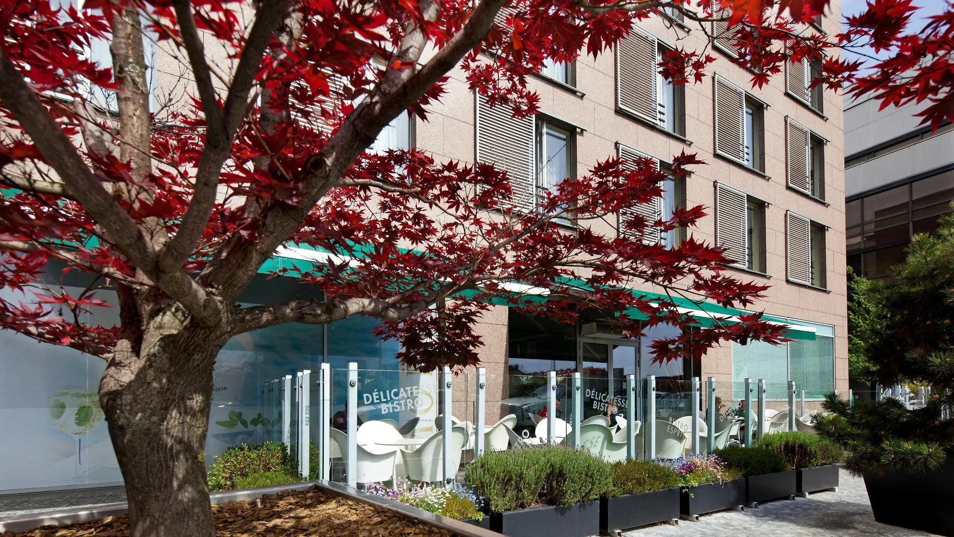 Holiday Inn Prague By Ihg Hotel