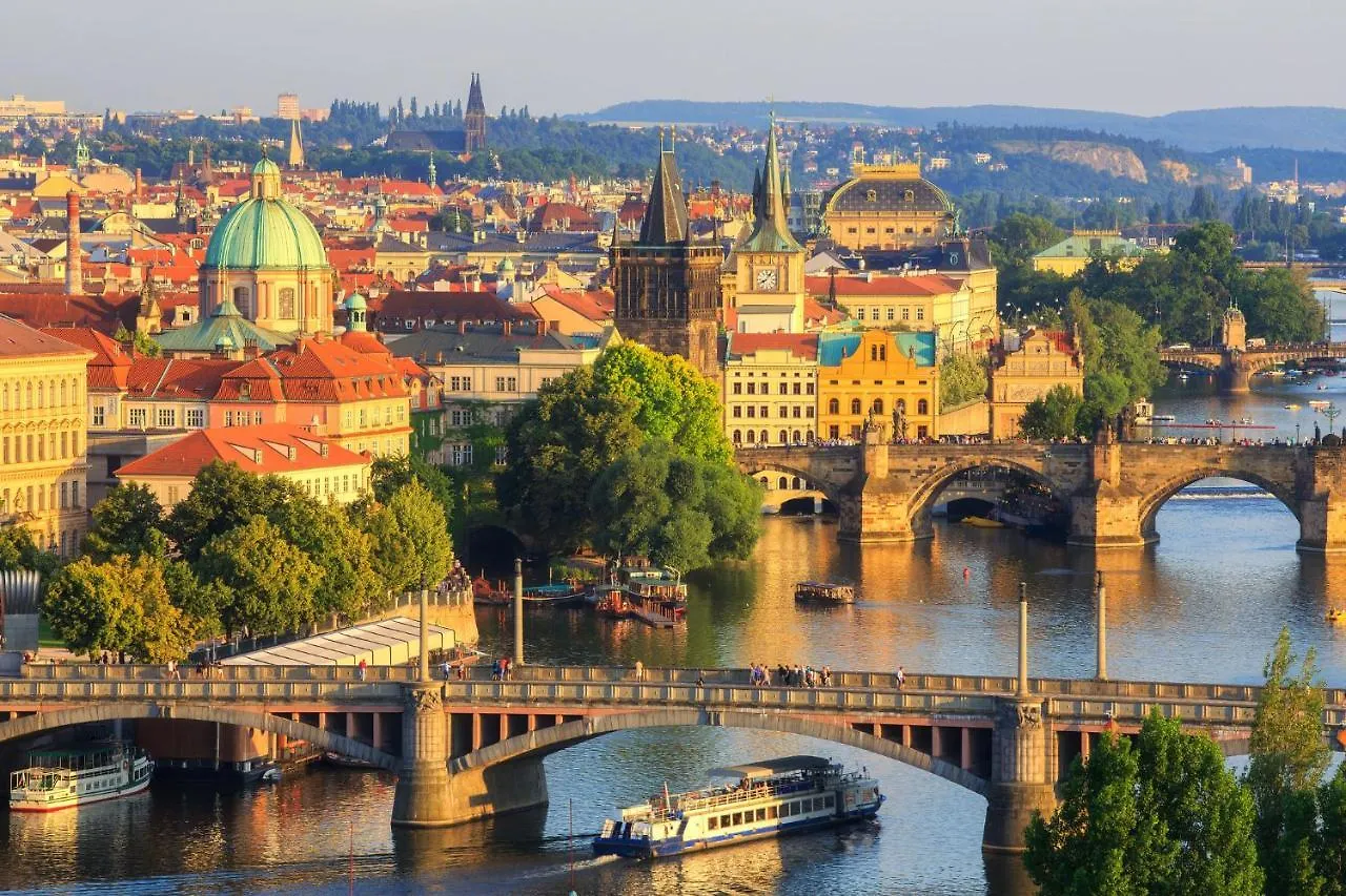 Hotel Holiday Inn Prague By Ihg