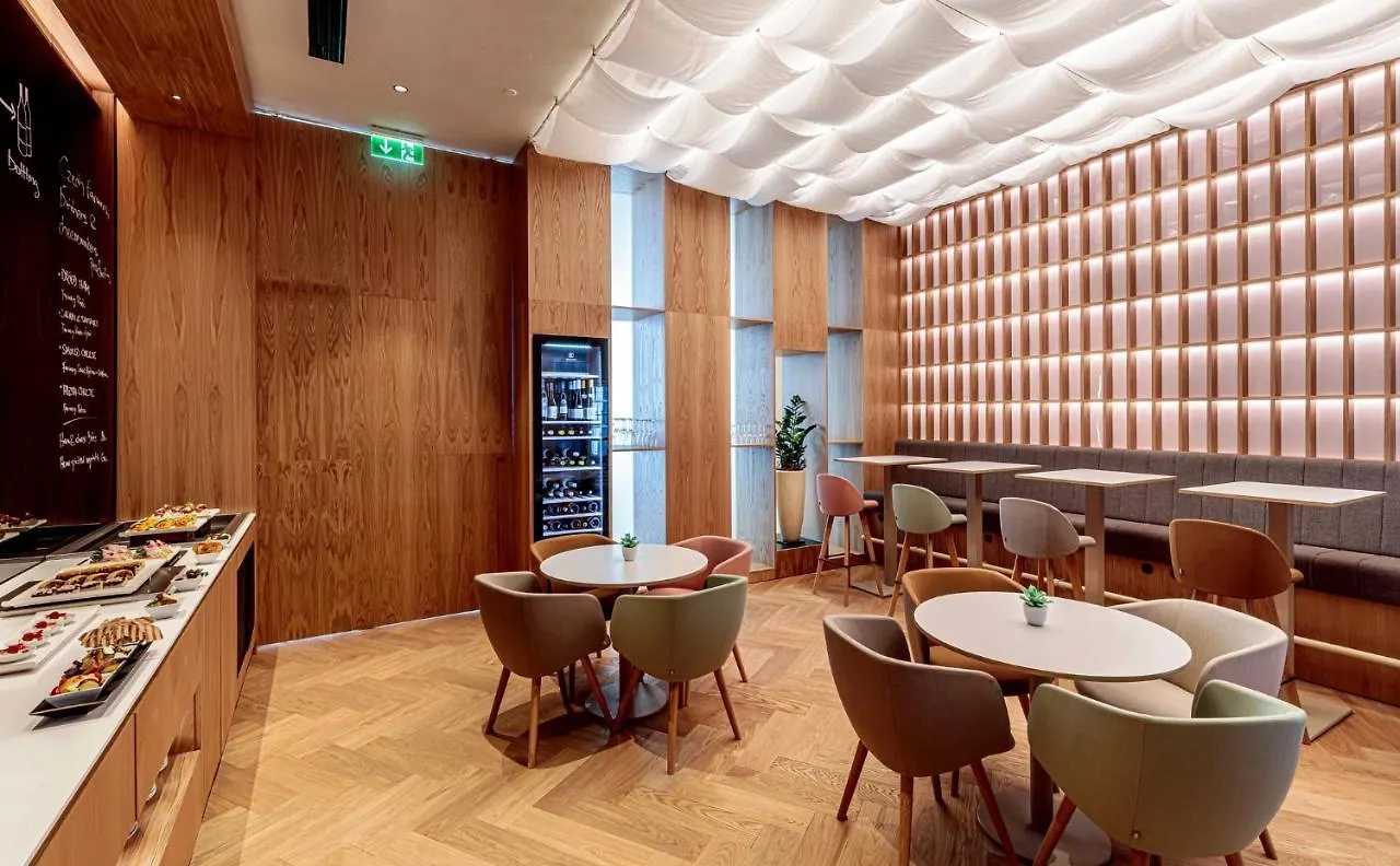 **** Hotel Holiday Inn Prague By Ihg Tsjechië