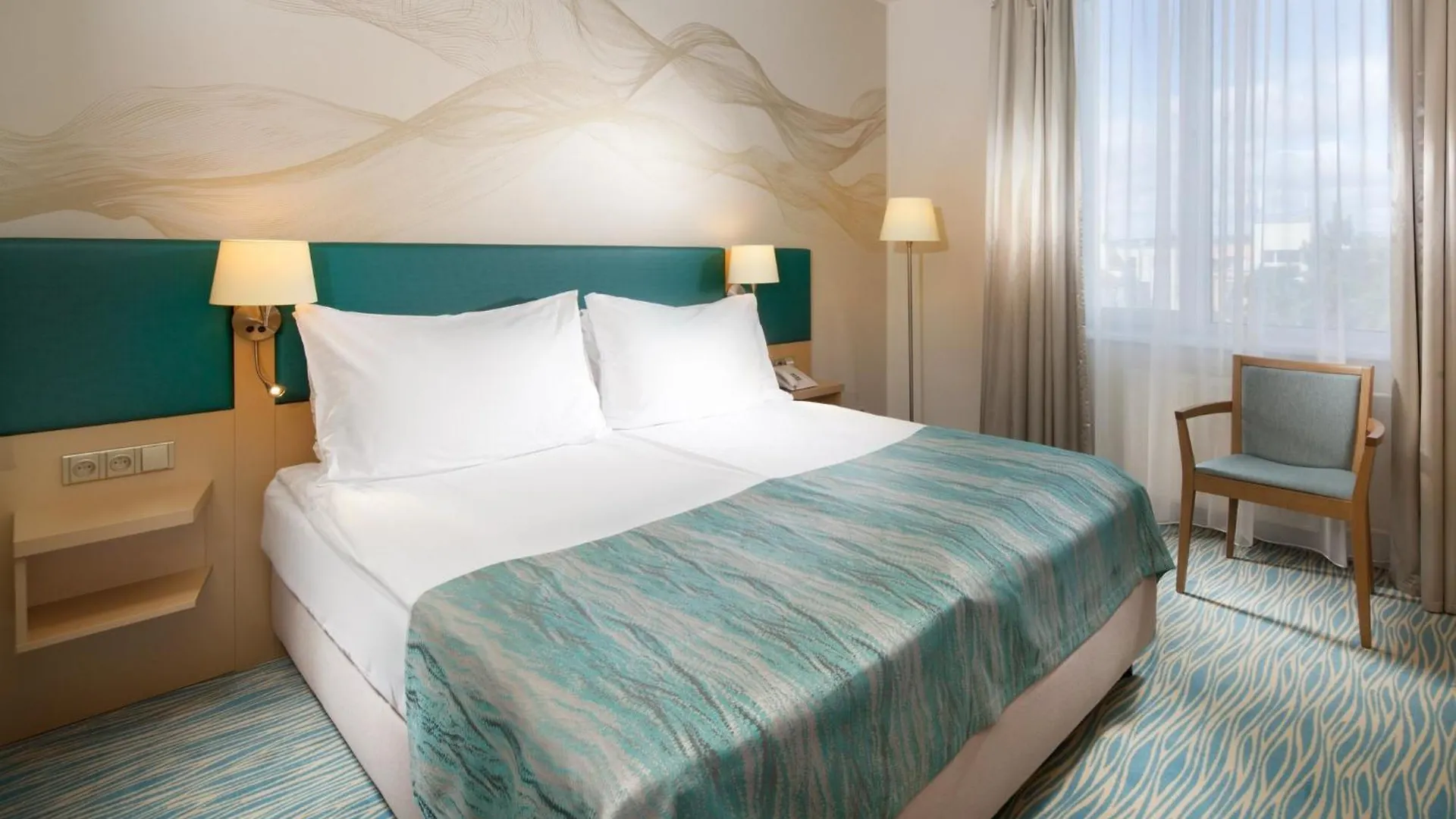 Holiday Inn Prague By Ihg Hotel