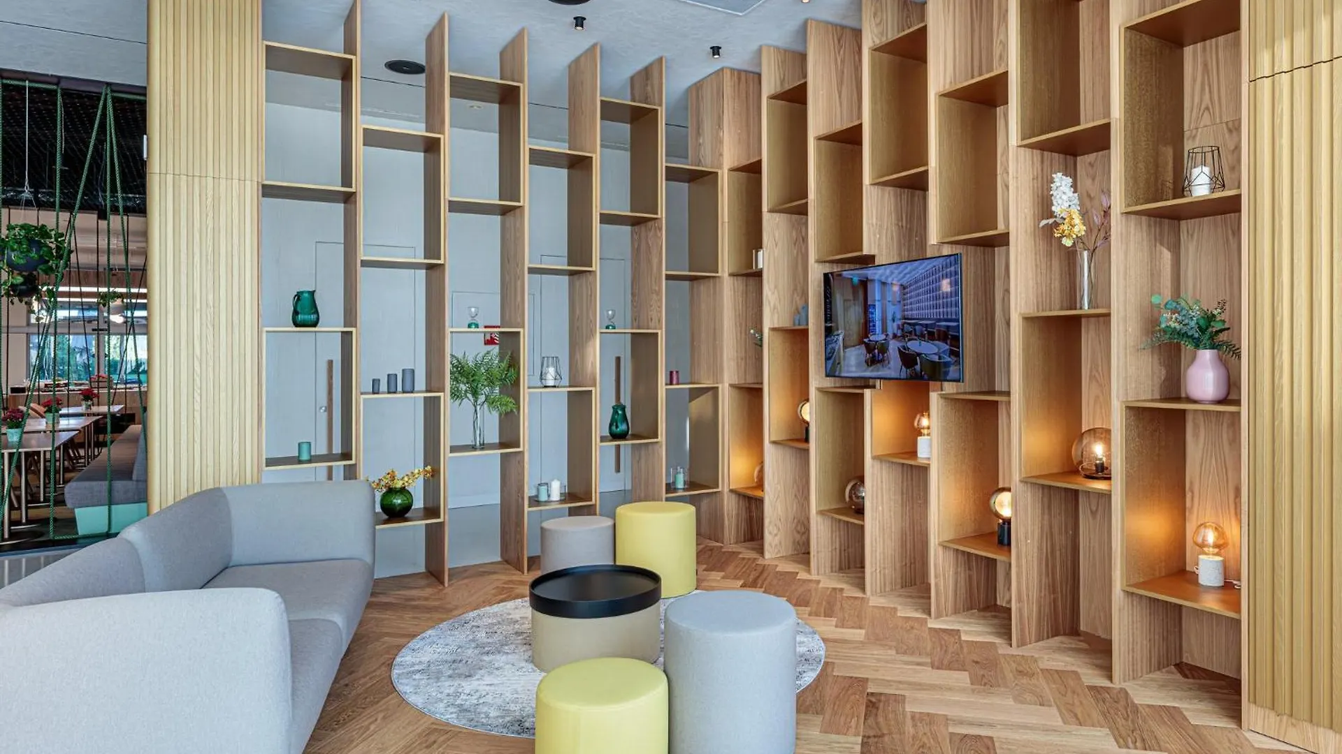 Holiday Inn Prague By Ihg 4*,